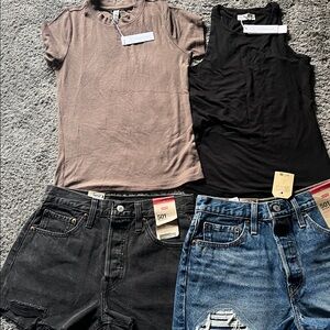Bundle Levi's Blue  Jean  and black Shorts High-Waisted Distressed  4 pc